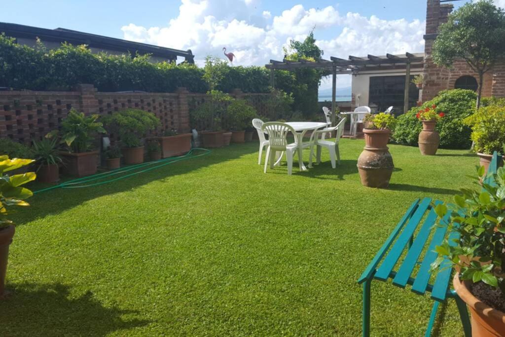 Bellavista La Tua Romantica Vacanza Sul Trasimeno Appartement Castiglione del Lago Buitenkant foto